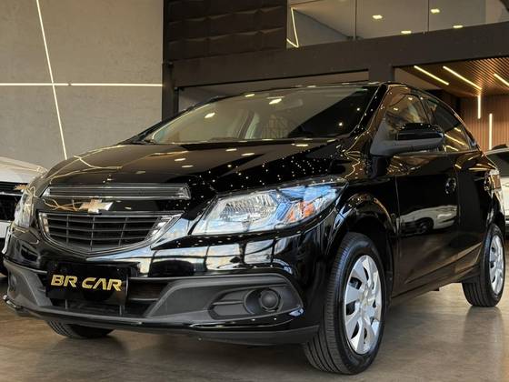 CHEVROLET ONIX 1.4 MPFI LT 8V FLEX 4P MANUAL